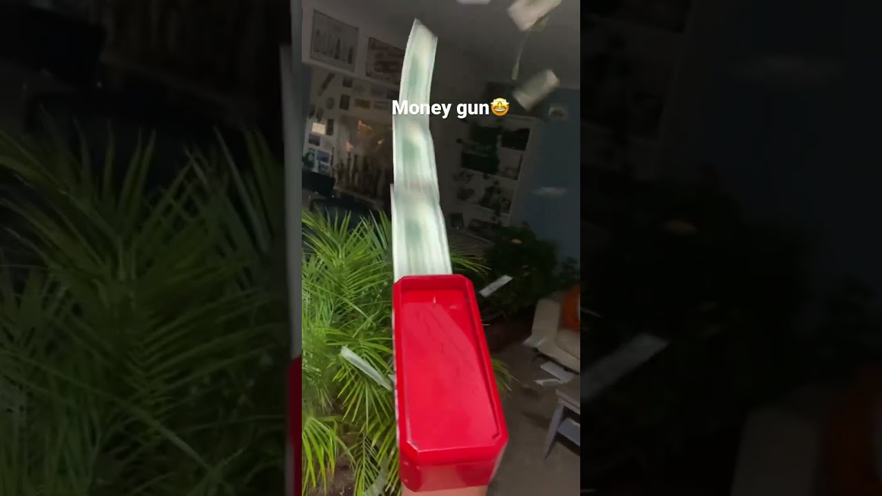 Shooting $10,000 from my Supreme money gun🤩 