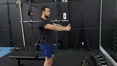 Elevação Frontal com Anilha - Passo a passo para iniciantes