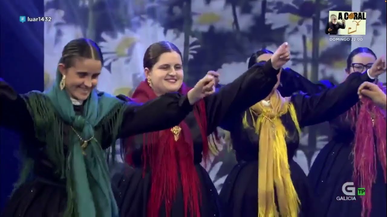 Asociación de música e baile tradicional Vai de Roda en el programa Luar (Mar 2025)