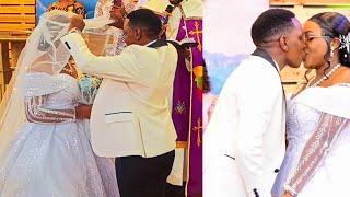 Download Lagu Tears maryen na DJ asley makiuga mihitwa na maryen Kwira muthuri Ciugo ici🥱😥 MP3 Download Lagu Tears maryen na DJ asley makiuga mihitwa na maryen Kwira muthuri Ciugo ici🥱😥 MP3