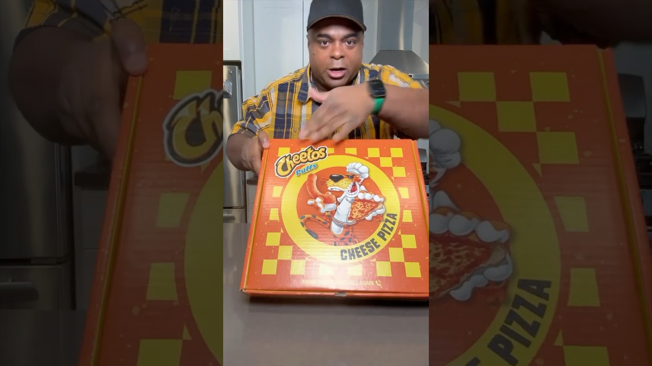 Another @cheetos unboxing and taste test! #gifted #CheetosPizzaPuffs