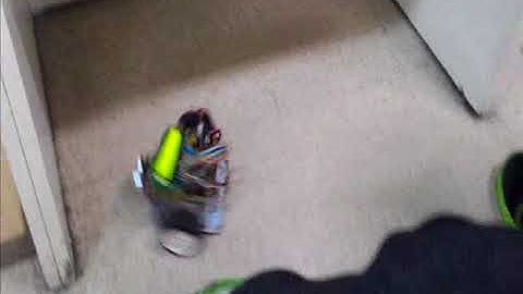 Robot Avoider (Penghindar Halangan) menggunakan sensor Ultrasonic