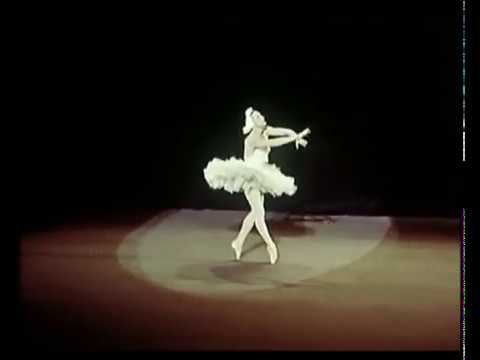 Vídeo: Bailarina Ulanova Galina: biografia