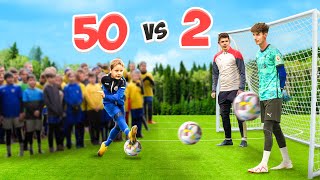 MECZ 2 YOUTUBERÓW vs 50 DZIECIAKÓW 🔥