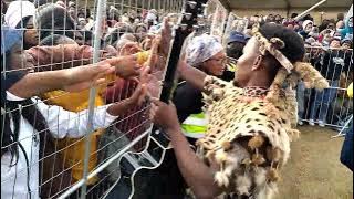 Zibonele uQondanisa eperfom eNquthu eMcimbini wokukhumbula ibhova likadikadika kwachwaza inhlwele 🔥🔥