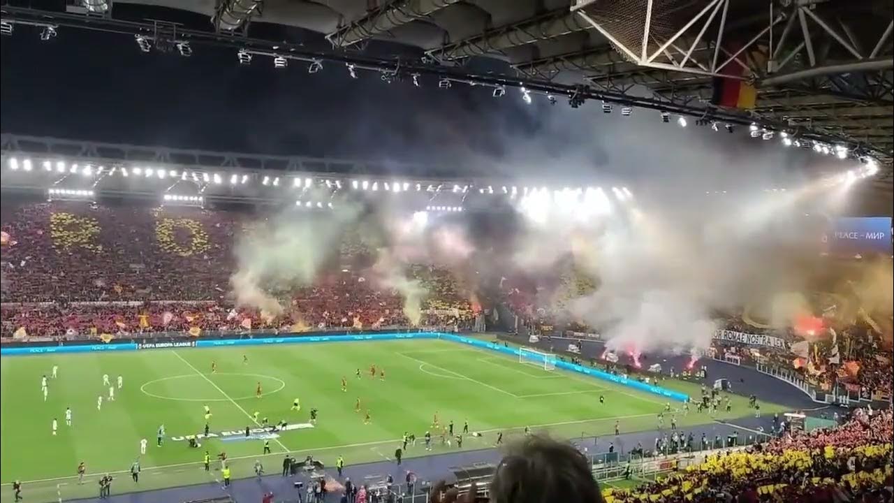 Juventus Stadium Fans
