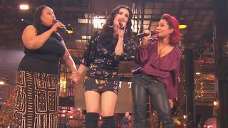 Idina Menzel Surprises ‘Rent: Live’ Audience