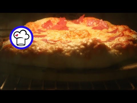 Video: Wie Lange Dauert Es Eine Pizza Zu Backen