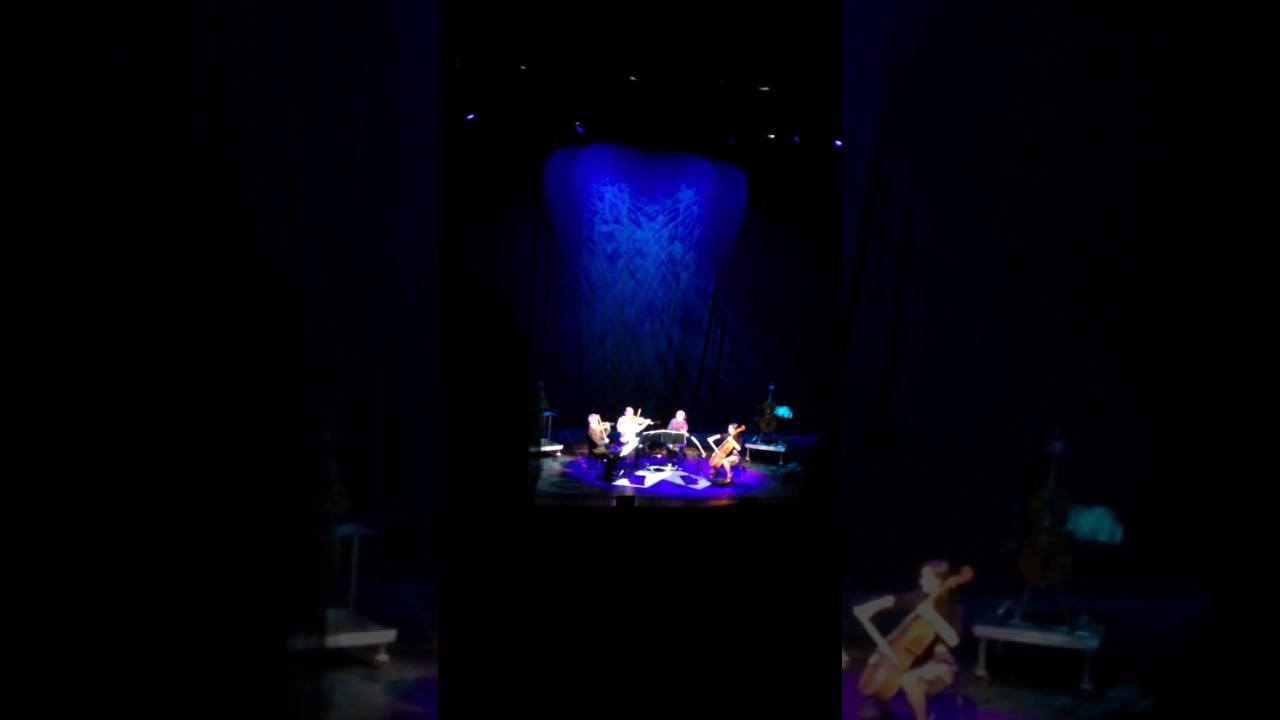 YouTube에서 Kronos Quartet - Triple Quartet 보기 YouTube에서 Kronos Quartet - Triple Quartet 보기