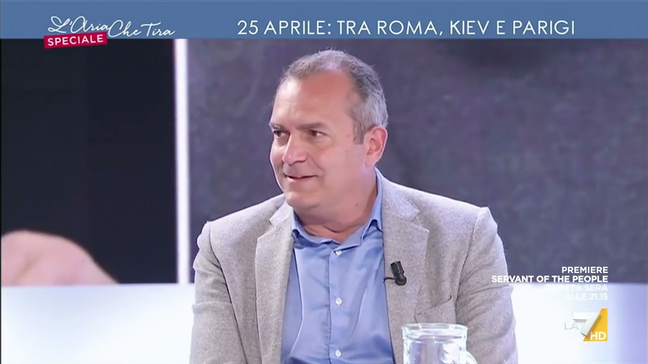 ANPI, scontro Roncone De Magistris: 