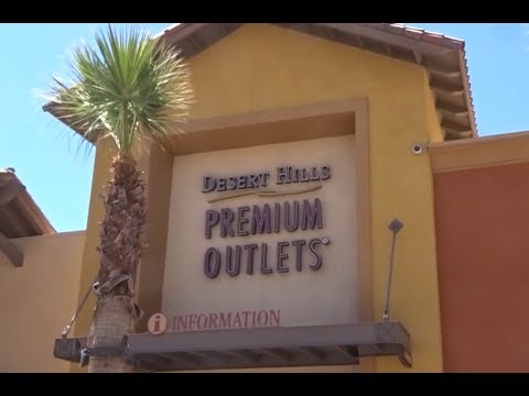 Fun things going on at the Desert Hills Premium Outlets. Cabazon California. - YouTube