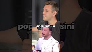 Sinan Akçıl’ın Olay Oldu: Giyim Özgürlüğü Mü, Yasakçı Bakış Mı?