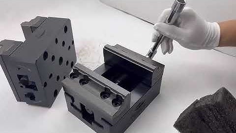 HPEDM precision 120 mm width self centering vise  HE-R06822.H120 #selfcenteringvise #5axisvise