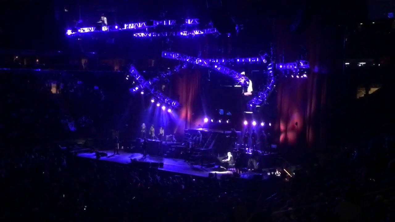 The Famous Final Scene Bob Seger Madison Square Garden October 30 2019 Youtube 