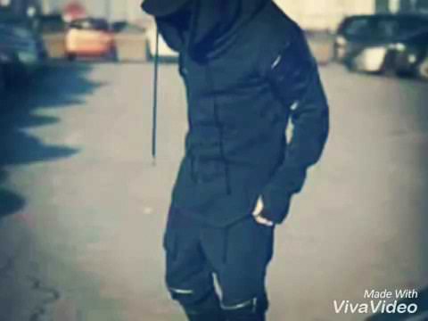      محمد منير طيوب وقاسي