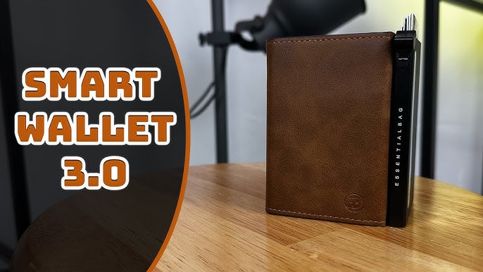 8 Best Chain Wallets For Men – Stylish Upgrade For 2024