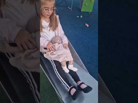 LET'S GO BABY GIRL 👶 PLAYING DOLLS