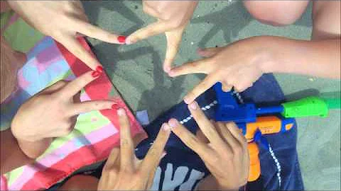 Susan Salidor: I've got Peace in my fingers - Vide...