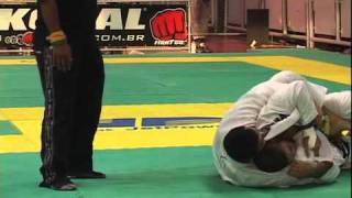 Marcelo Garcia vs Andre Galvao