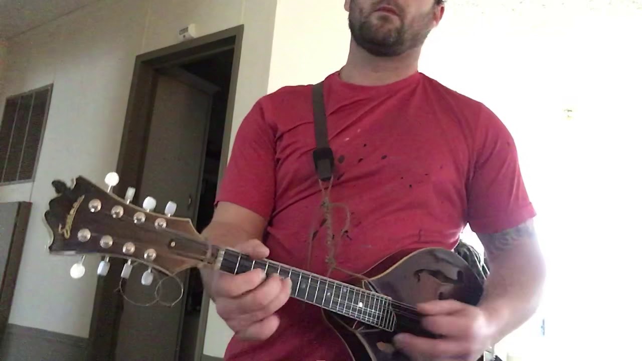 CALLIN BATON ROUGE NEWGRASS REVIVAL STYLE MANDOLIN COVER