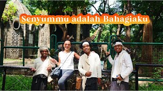 Keseruan bareng teman-teman dari Badui