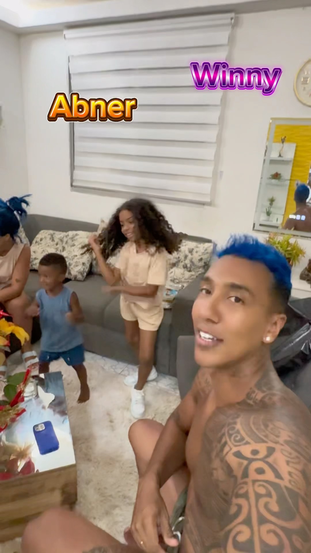Quem dançou melhor Abner ou Winny? #dancer #filhos #apollosant #shortvideo #short #shorts