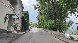 Тбилиси. Авлабарские маленькие улочки. «Казармис убани» и его окрестности. Клубника ранним утром