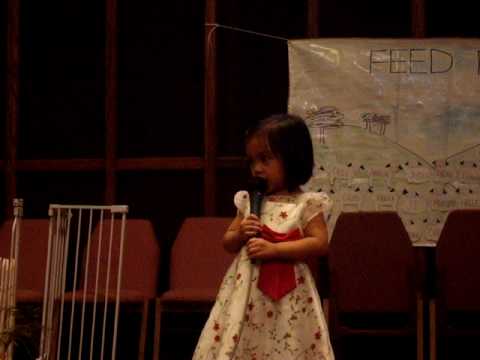 EMILY ANNE YULIP A 2 YEAR OLD PERFORMS FOR THE BEA...