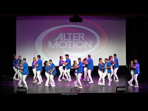 Clase de bachata en Alter Motion Valencia