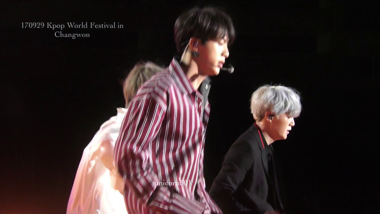 170929 Kpop World Festival in Changwon 4K BTS Fire Taehyung V focus