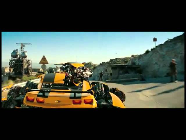 Novo filme do Transformers terá geração clássica do Porsche 911 e Chevrolet  Camaro antigo