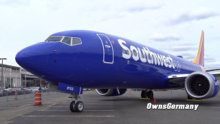 Walkaround the 1st Southwest Airlines Boeing 737 MAX