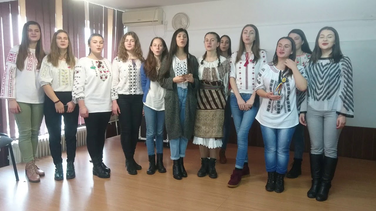 Multi ani traiasca / Colegiul National Gheorghe Asachi