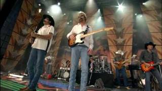 Video thumbnail of "Brooks and Dunn - Red Dirt Road (Live at Farm Aid 2003)"