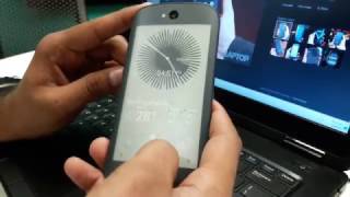 Yotaphone 2 back display issues!