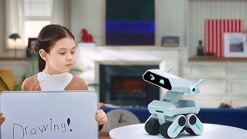 This AI Robot Companion Knows My Mood Better Than My Friends — Meet Meet Yonbo!