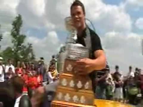 Jonathan Toews Winnipeg Parade July 11 2010