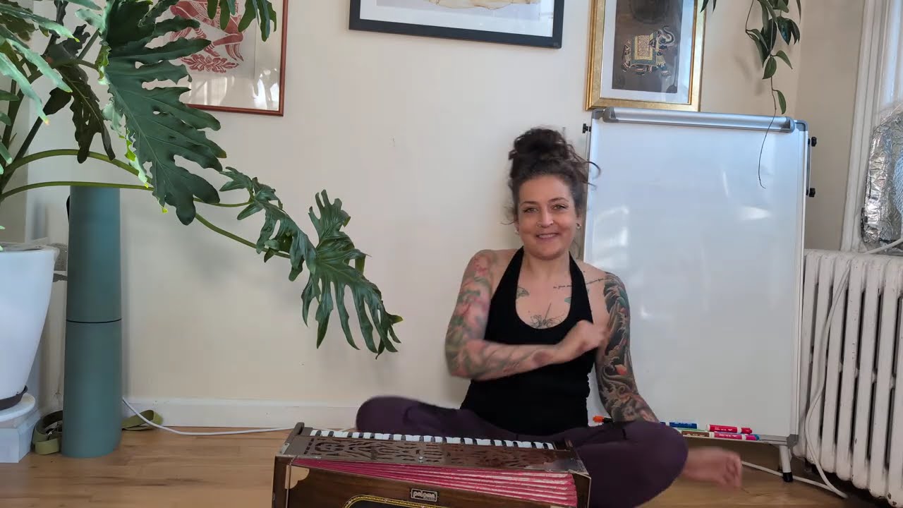 Harmonium - Guru Strotram - Brahmanandam Parama Sukhadam