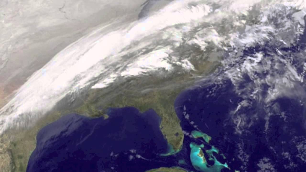 5MIN News December 7, 2013: Sun Pole Flip, Weather, ISON, Spaceweather