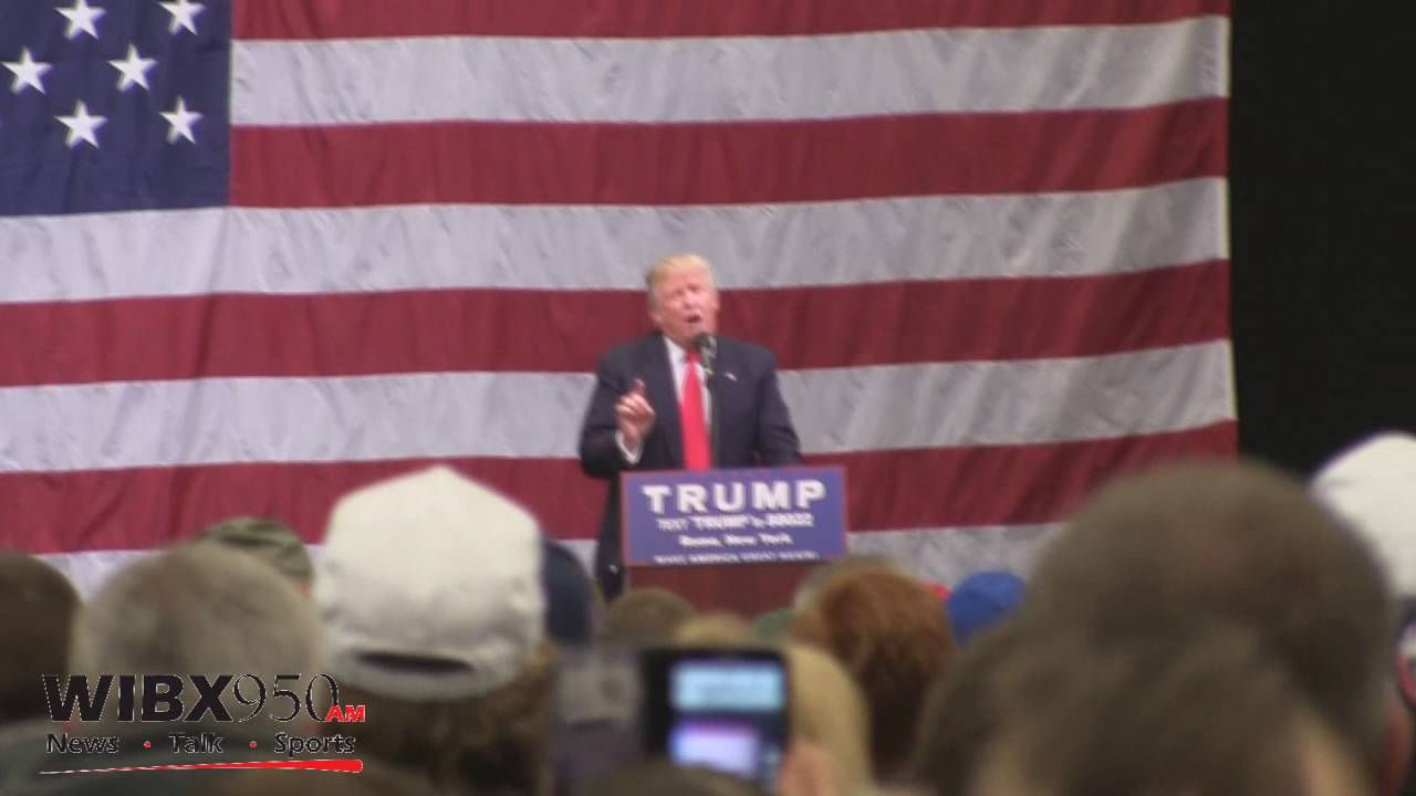 Donald Trump Holds Rally In Rome, NY (4.12.16) Behind The Scenes - YouTube