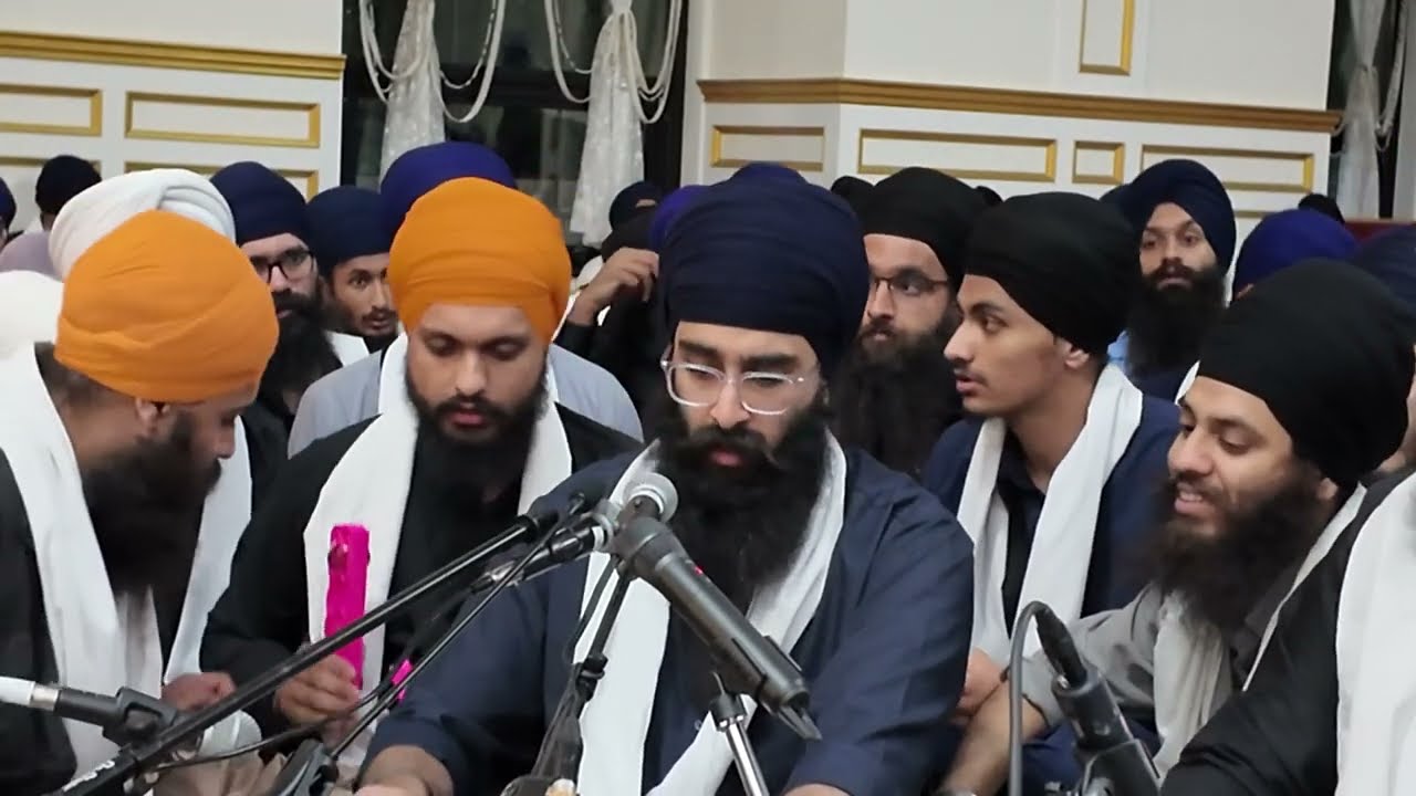 Bhai Harsimran Singh Ji Lalli (UK) - ਖਿਨੁ ਪਲੁ ਰਹਿ ਨ ਸਕਉ ਬਿਨੁ ਨਾਵੈ