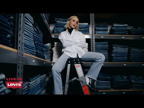 Emma Chamberlain Launches the Cutest Vintage-Inspired Patchwork Jeans With  Levi's