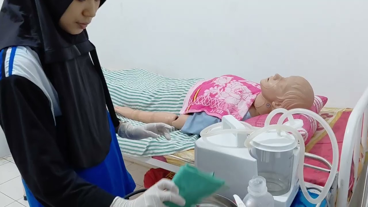 SOP MELAKUKAN PENGHISAPAN LENDIR (SUCTION)