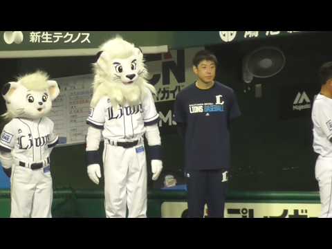 はなわさんのヘアースタイルでメンバー票受け取り