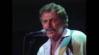 Joe Cannon sings “Like a Bird“ at the Crazy Horse in Santa Ana, California