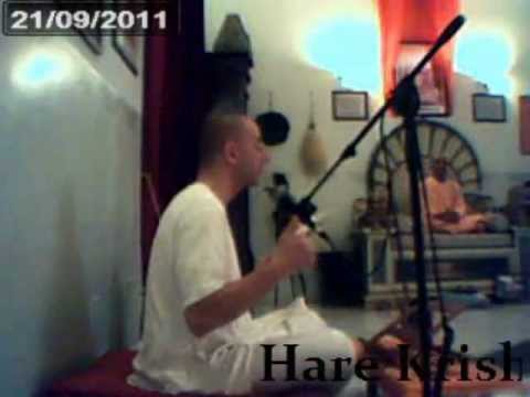 hareraiser PREGHIERE DI BRAHMA A SRI KRISHNA [parte 2] (Hari Kirtana das, 21set11).WMV