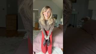 Day 1: #dreareneeknits #memade #ootd
Ayla Pants: https://truebias.com/products/ayla-pant
Fabric: https://surgefabricshop.com/collections/ponte/products/brick-viscose-nylon-ponte
Jesse Tee: https://truebias.com/collections/all/Jesse
Fabric: https://lyricalfabrics.com/product/summer-cherry-stretch-organic-cotton-jersey/
DRK Everyday Sweater: https://www.ravelry.com/patterns/library/drk-everyday-sweater
Yarn: https://mountainmeadowwool.com/collections/yarn/products/cody-tweed Day 1: #dreareneeknits #memade #ootd
