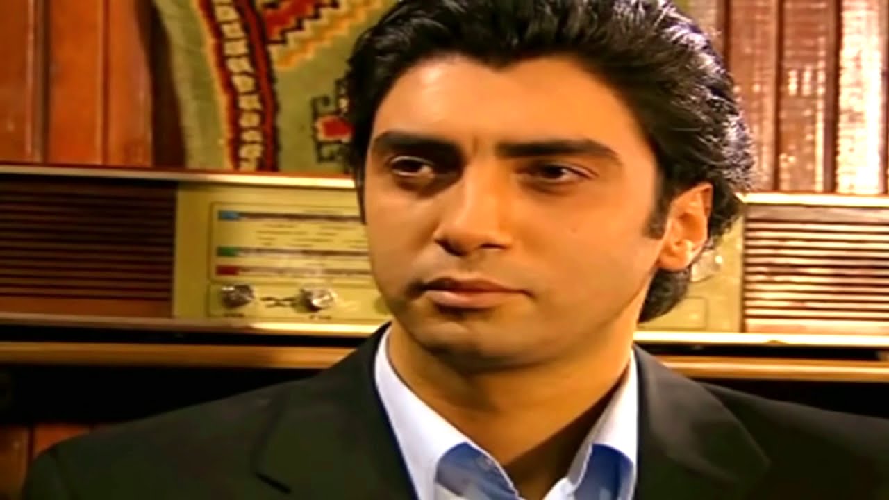 Polat ve Derya ilk karşılaşma. Erkekler senden yiğitlik öğrensin.