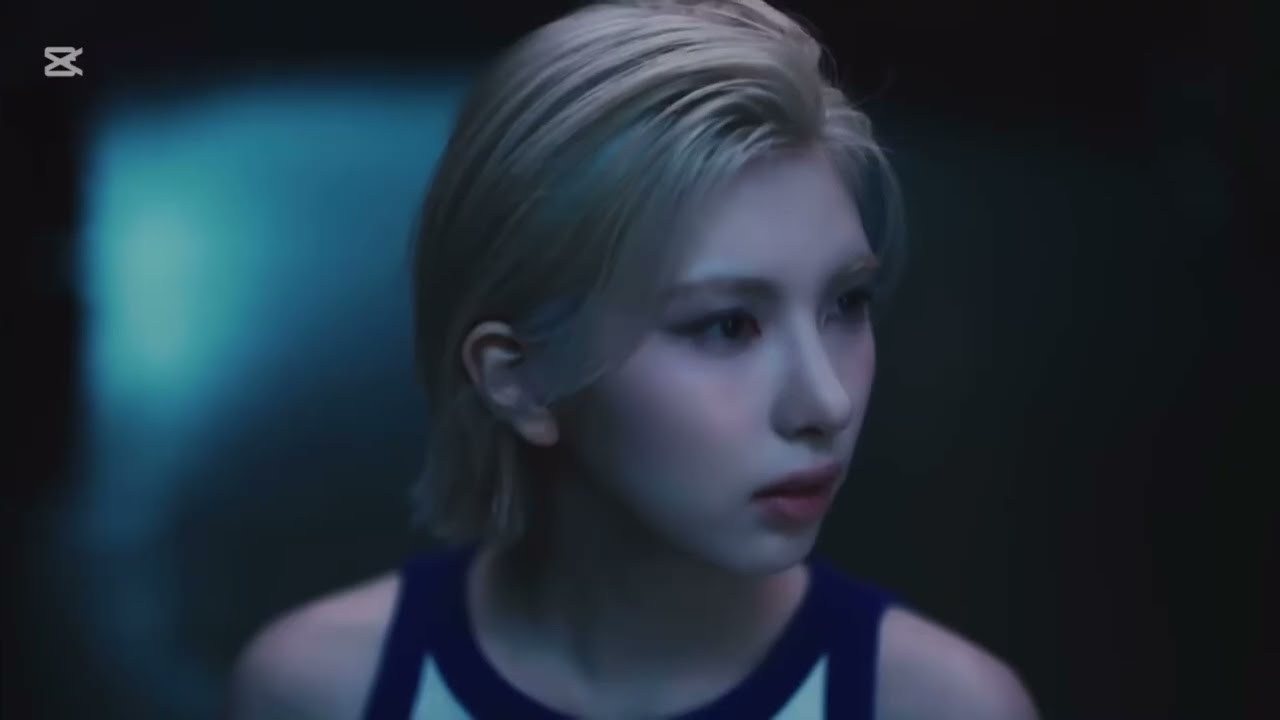 VIVIXX ‘Trauma’ Official M/V