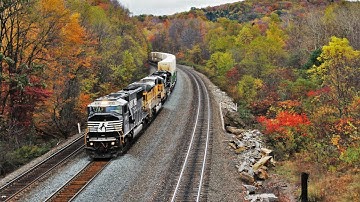 Amazing Fall Colors and Great Action On Th NS Pittsburgh Line Day 1 Part 2